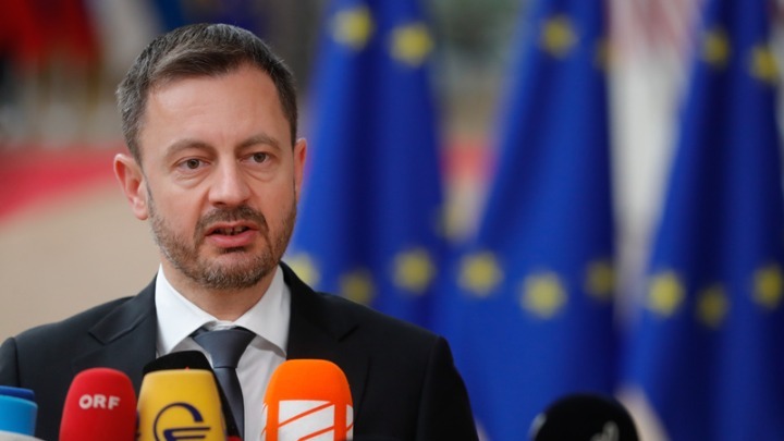 Έντουαρντ Χέγκερ: Kίνδυνος «κατάρρευσης» της οικονομίας της Σλοβακίας