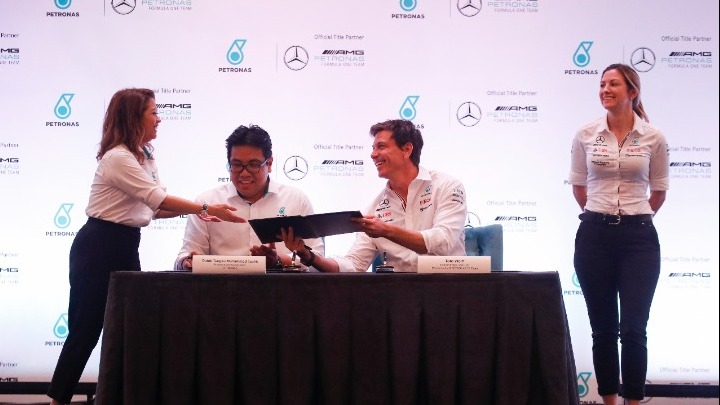 Mercedes και Petronas συνεχίζουν μαζί και μετά το 2026