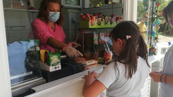 Περιφέρεια Αττικής: Έλεγχοι σε 220 σχολικά κυλικεία από τις υγειονομικές υπηρεσίες