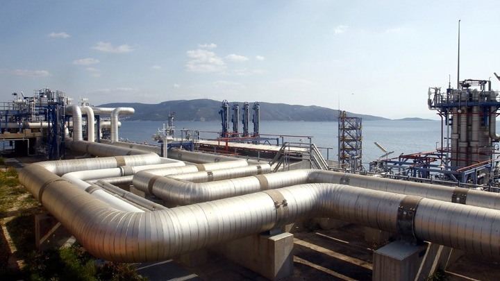 Γερμανία: Ικανοποιημένος ο υπουργός Οικονομίας για τη συμφωνία αγοράς υγροποιημένου φυσικού αερίου