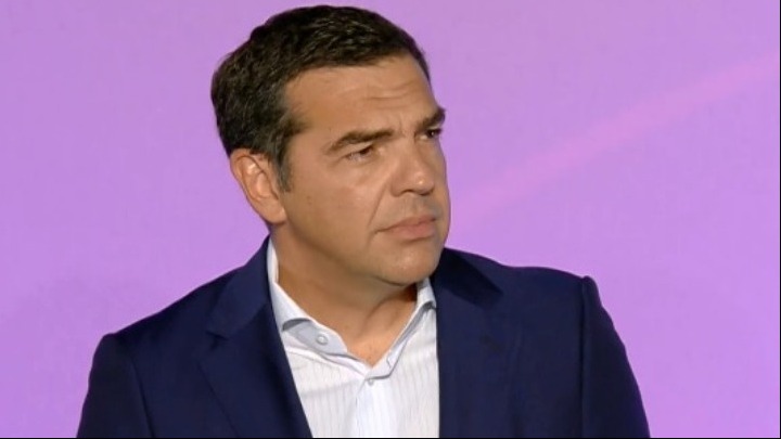 Έκανε τον Παπαδάκη… Μητσοτάκη ο Τσίπρας – Δείτε το σαρδάμ του