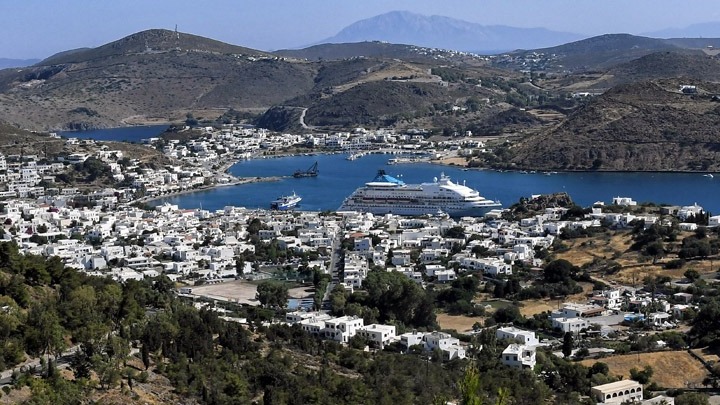 Times: Τα καλύτερα ελληνικά νησιά για να κάνεις ήρεμες διακοπές
