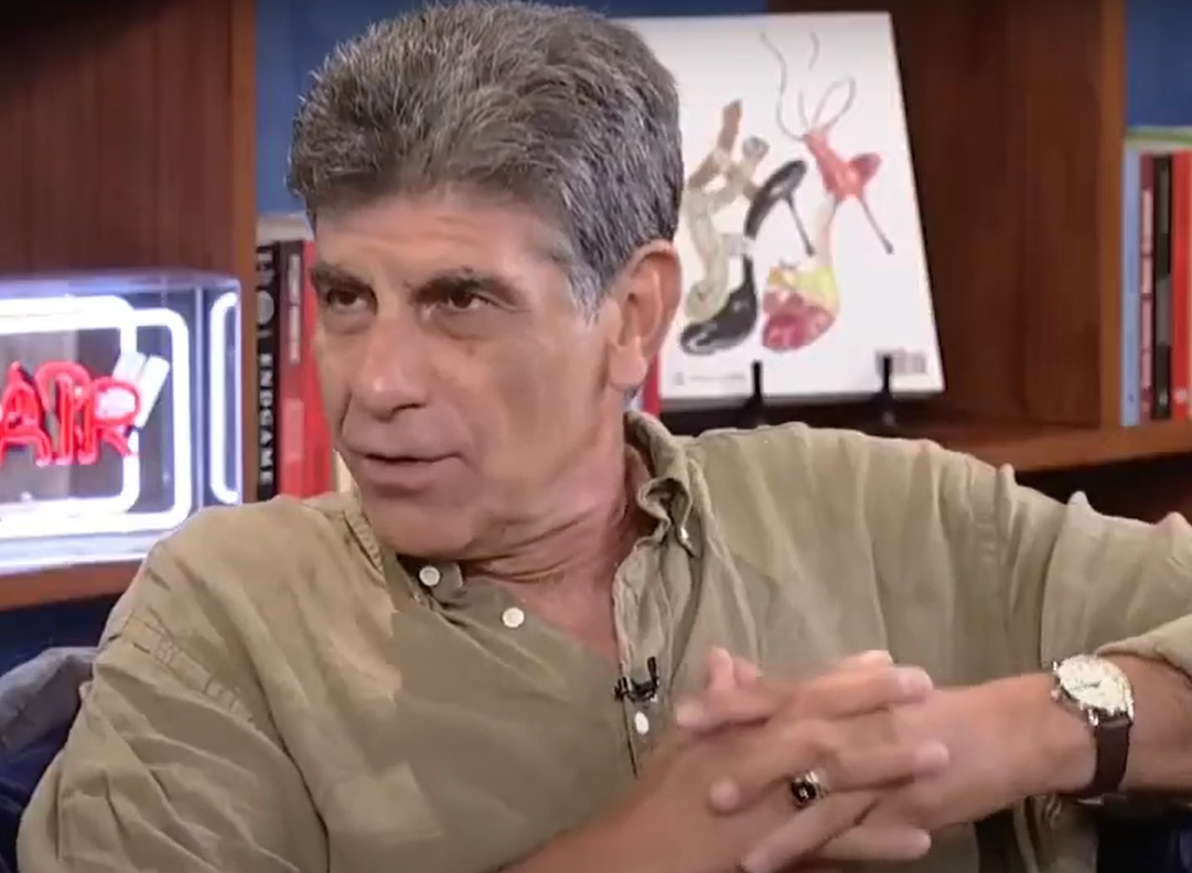 Γιάννης Μπέζος: «Υπάρχουν άνθρωποι που δεν έχω να μοιραστώ κάτι πια μαζί τους, δεν τους αντιπαθώ» (vid)