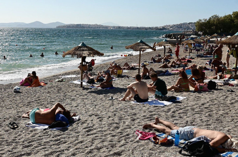 Κρήτη: Δεν άφησαν παιδί να κάτσει σε ξαπλώστρα σε παραλία – Παρέμβαση από το Συνήγορο του Πολίτη