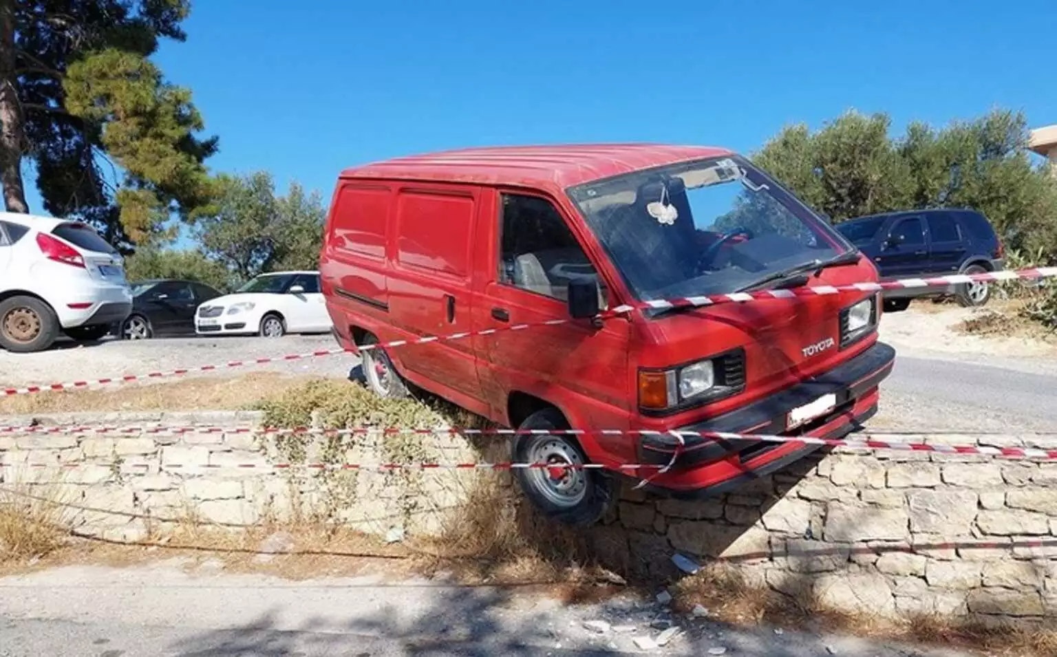 Ηράκλειο: «Παρκάρισμα» για κλάματα στο Βενιζέλειο νοσοκομείο (pics)