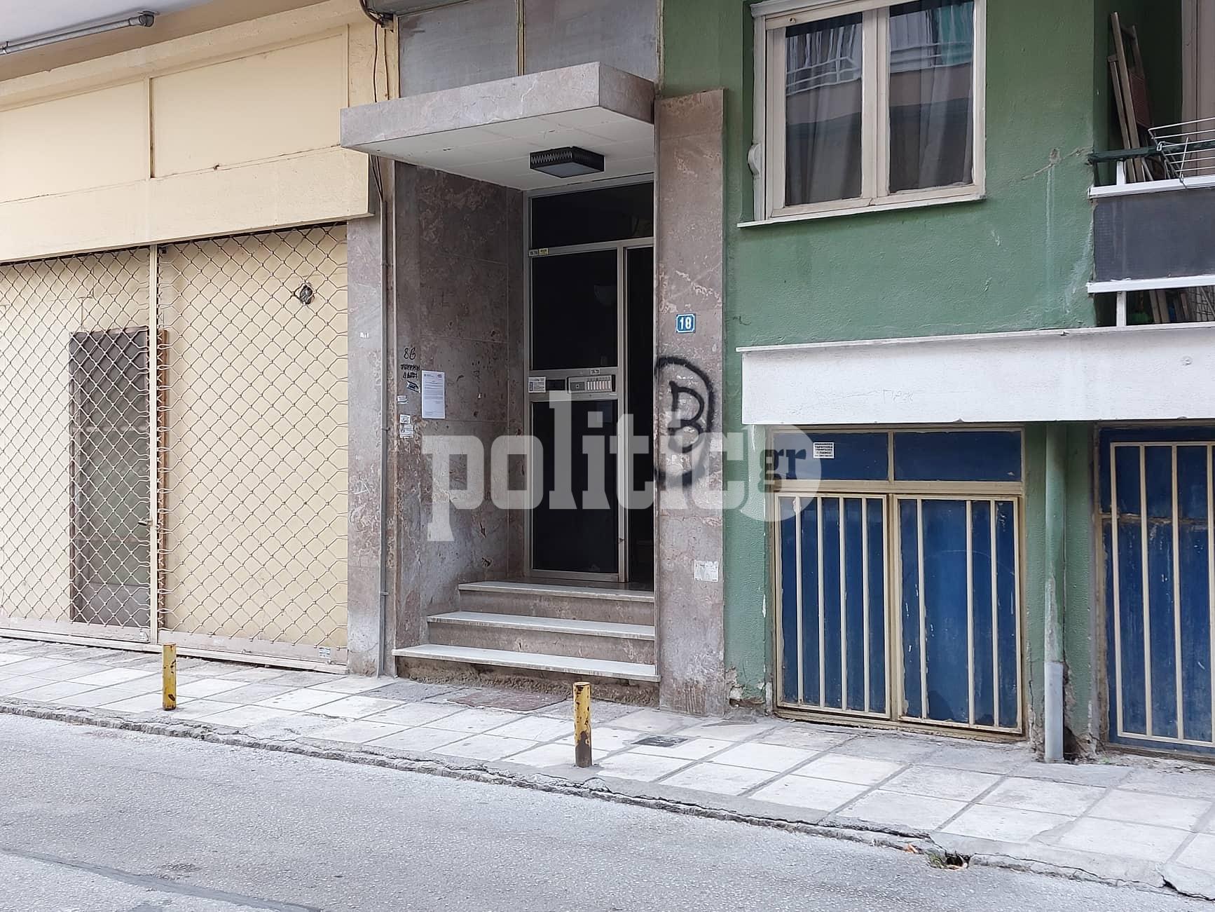 Μενεμένη – Οικογενειακή τραγωδία: «Ερχόταν συχνά εδώ η αστυνομία», λέει κάτοικος στην politic (pics & vid)