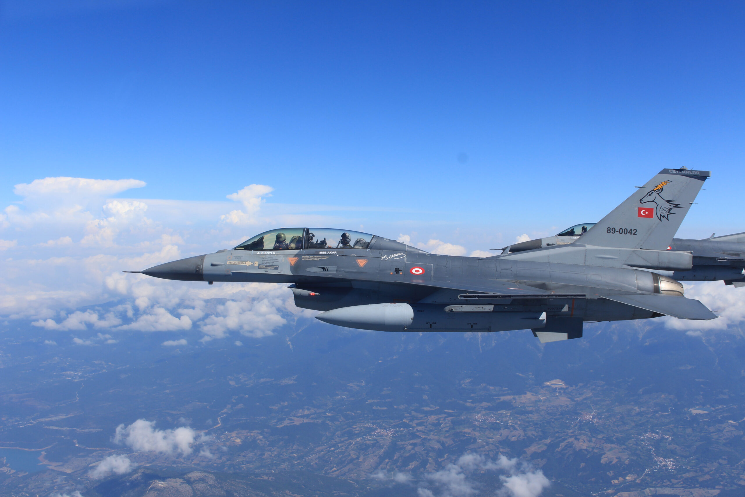 Τουρκικά μαχητικά πέταξαν πάνω από την Κίναρο