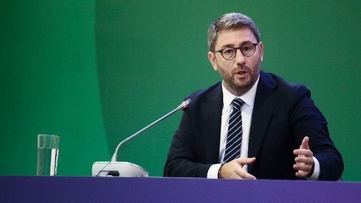 Ανδρουλάκης: «Αντί η κυβέρνηση να είναι δίπλα στον πολίτη είναι πρώτα δίπλα στα συμφέροντα»