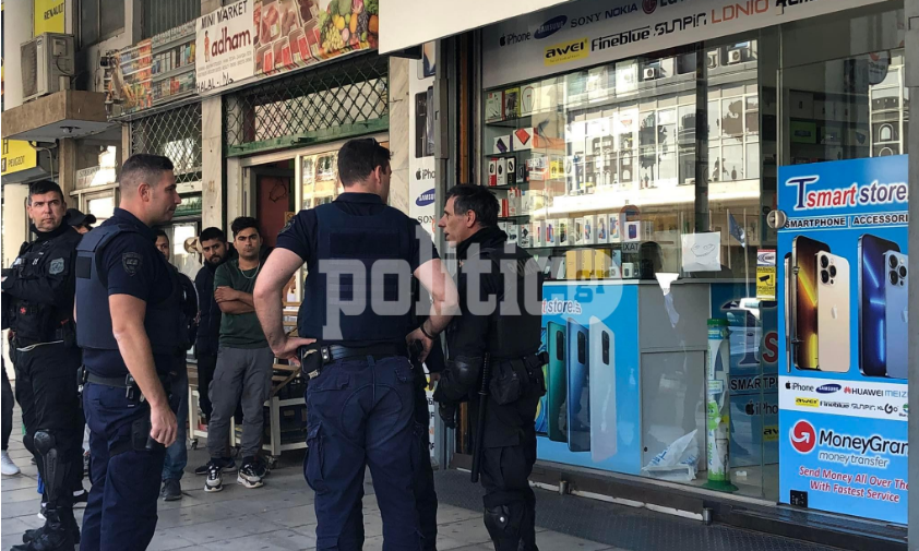Θεσσαλονίκη: Ελεύθεροι με περιοριστικούς όρους οι τέσσερις ληστές που εγκλωβίστηκαν σε κατάστημα