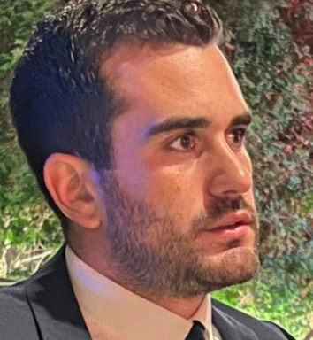 Νικόλας Μαλακοδήμος: Διαψεύδει ότι συνελήφθη στενή συνεργάτης της Δήμητρας Κατσαφάδου για τη ληστεία