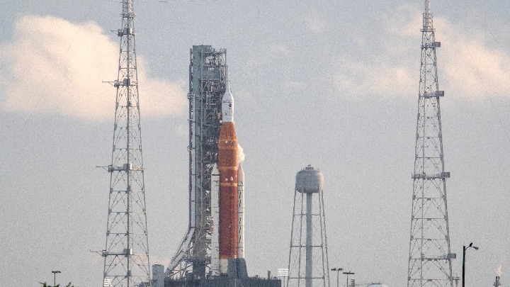 NASA: Η επιστροφή του Artemis 1 από τη Σελήνη στη Γη – Δείτε live