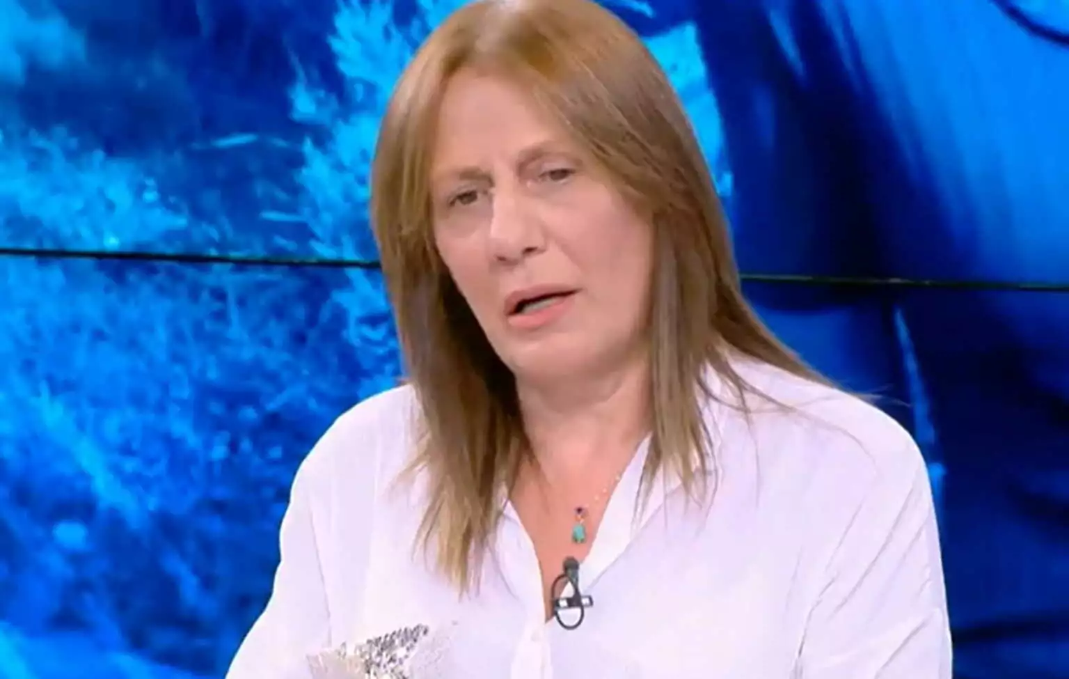 Συγκλονίζει γυναίκα που βίαζε ο πατέρας της από τα 7 της χρόνια – «Έλεγε ότι οι άντρες κάνουν αυτό στα παιδάκια»