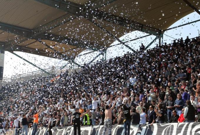 Τέλος τα εισιτήρια για το ΟΦΗ – Ολυμπιακός