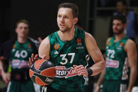 Μπάσκετ-Euroleague: Επικράτησε ο Παναθηναϊκός (75-77)	απέναντι στον Ερυθρό Αστέρα