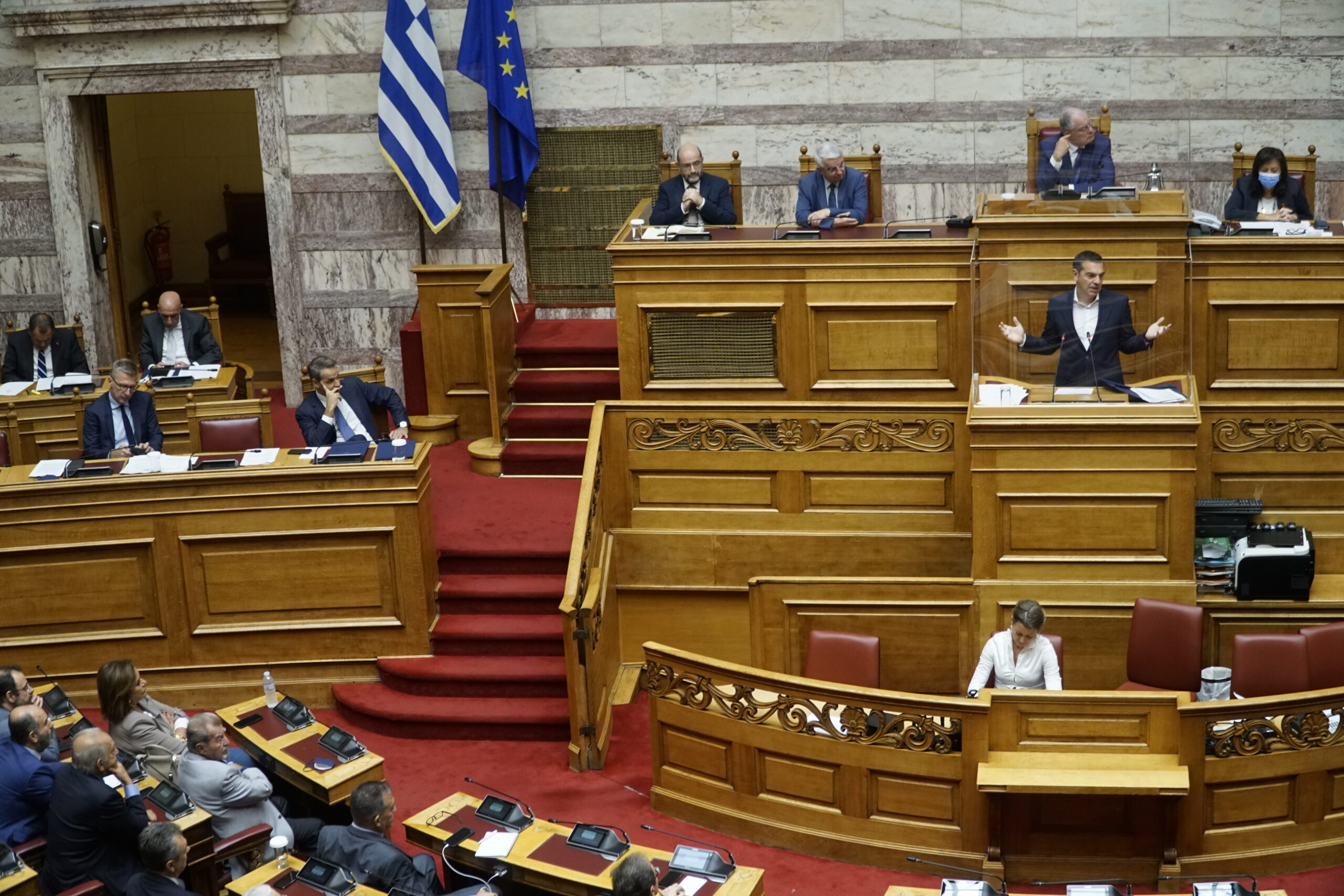 Επεισοδιακή η συνεδρίαση για τις παρακολουθήσεις στα γραφεία του ΚΚΕ το 2016 – Αποχώρησε ο ΣΥΡΙΖΑ