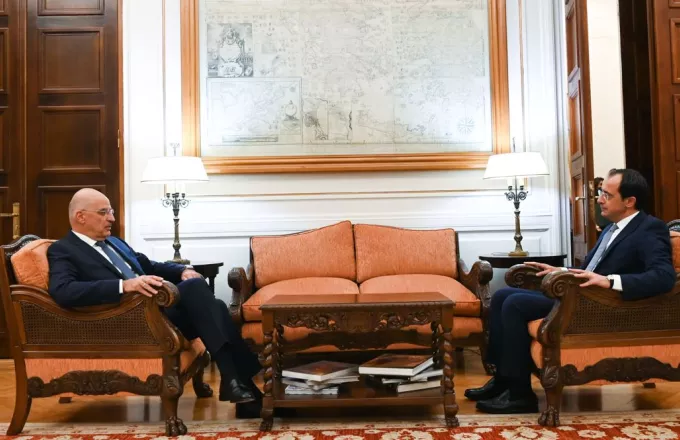 Με τον υποψήφιο για την Κυπριακή Προεδρία, Νίκο Χριστοδουλίδη συναντήθηκε ο Νίκος Δένδιας