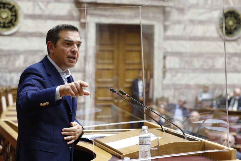 Τσίπρας στην ΚΟ του ΣΥΡΙΖΑ: «Η κυβέρνηση των υποκλοπών δεν θα χρειαστεί πια να στήσει αυτί για να ακούσει το “φύγετε”» (vid)