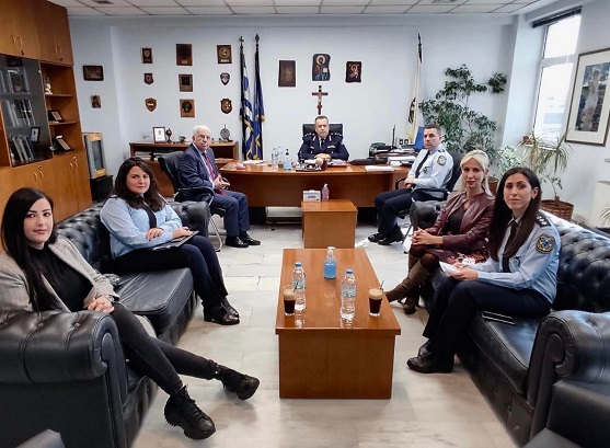 Σ. Σιμόπουλος: Υποχρέωσή μας να συμβάλλουμε στην καταπολέμηση της ενδοοικογενειακής βίας