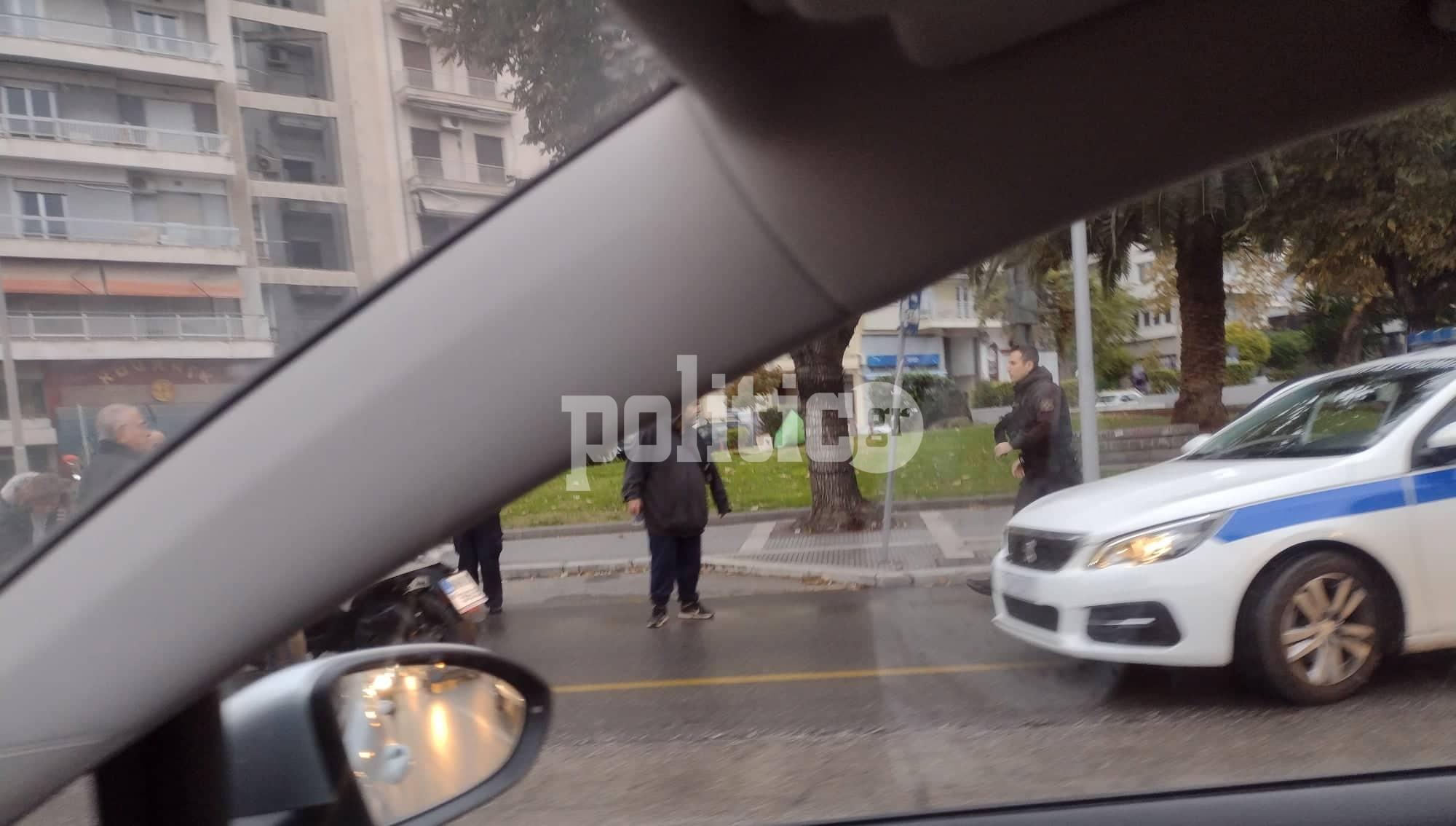 Θεσσαλονίκη: Μηχανάκι παρέσυρε γυναίκα στην Τσιμισκή στο ύψος της ΧΑΝΘ