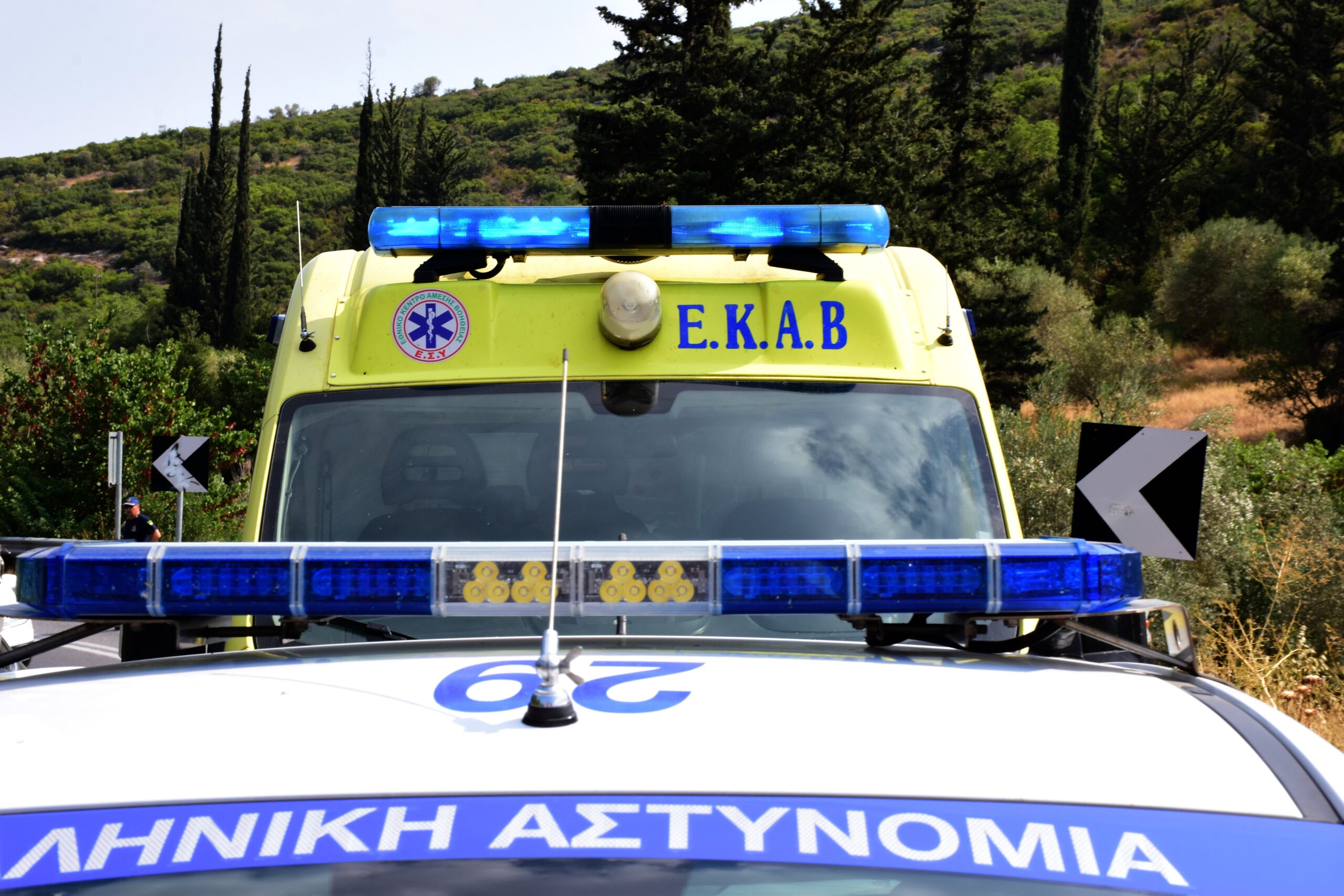 Θεσσαλονίκη: Άνδρας καταπλακώθηκε από φορτηγό στην προσπάθειά του να αλλάξει λάστιχο – Κατέληξε ακαριαία