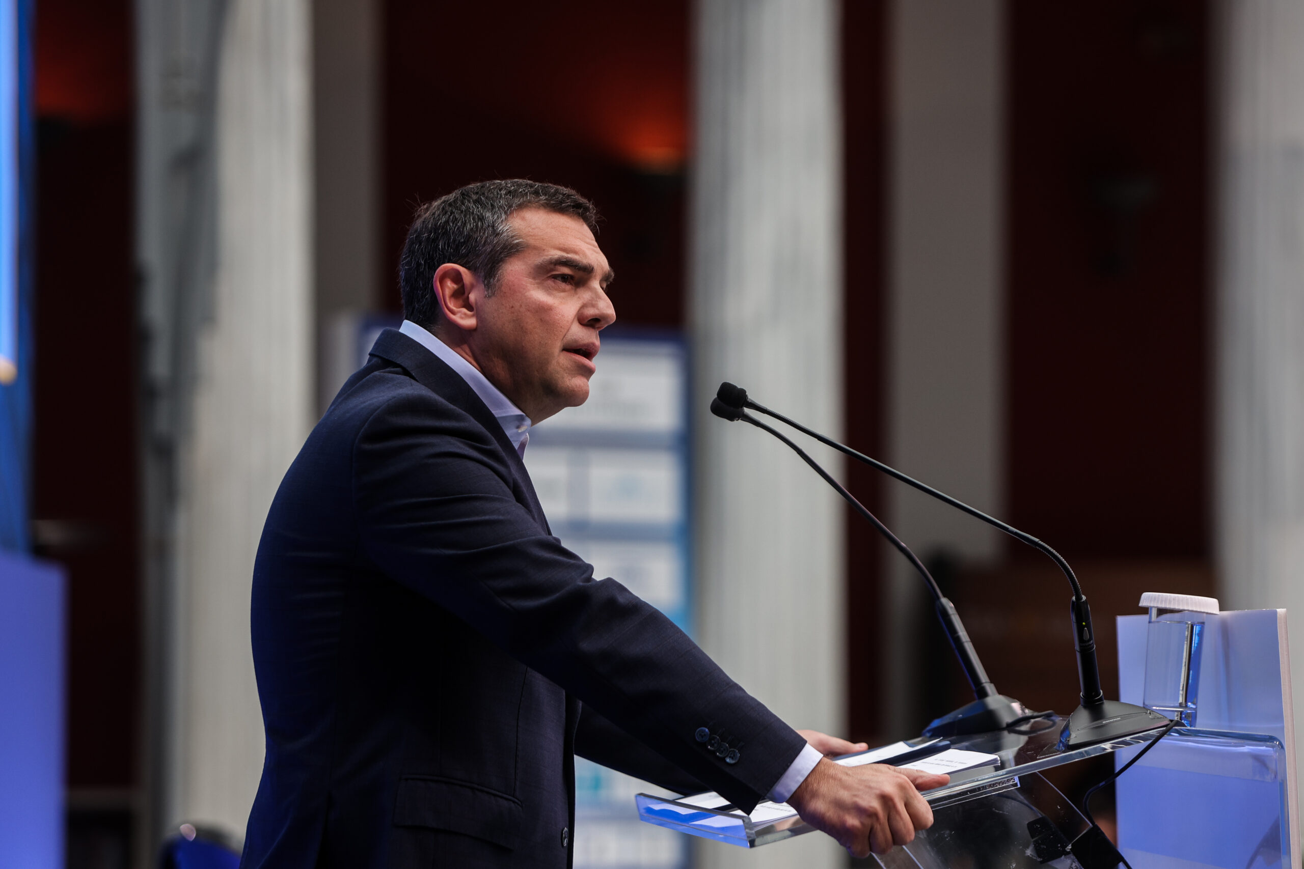 «Να ορίσει ημερομηνία εκλογών» ζήτησε ο Αλέξης Τσίπρας από τον Κυριάκο Μητσοτάκη