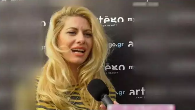 Άννα-Μαρία Ψυχαράκη: «Ο Κοκλώνης με θέλει στο J2US All-Star, θα είμαι ζευγάρι με τον Χάρη Βαρθακούρη»