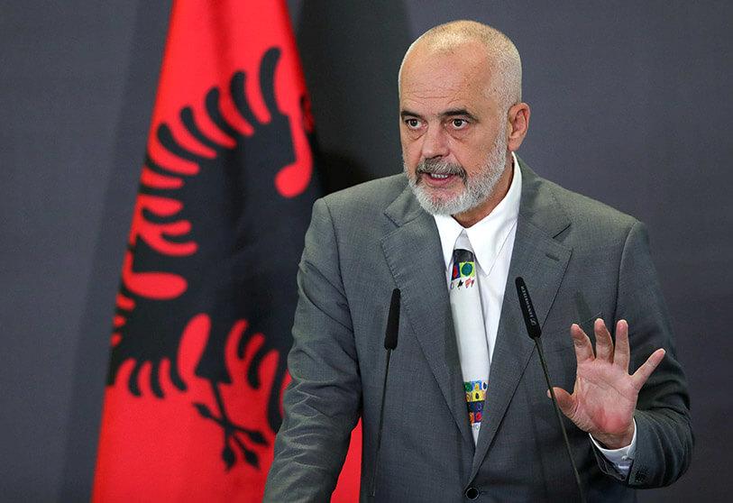 Αλβανία: Επεισόδια σε αντικυβερνητική διαδήλωση έξω από το γραφείο του Έντι Ράμα