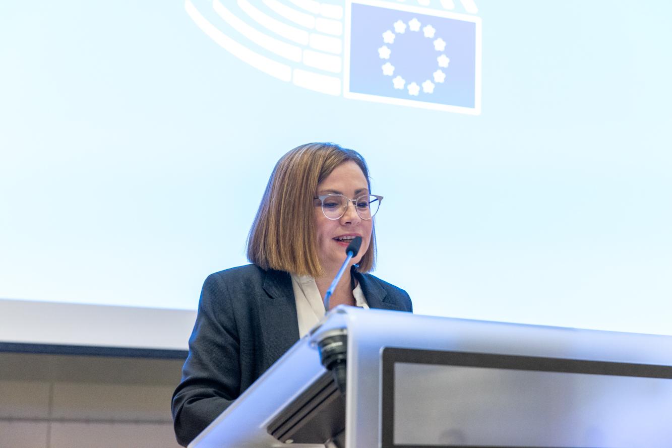 Μαρία Σπυράκη: Στο Ευρωκοινοβούλιο η συναυλία της Δήλου για τον πλανήτη