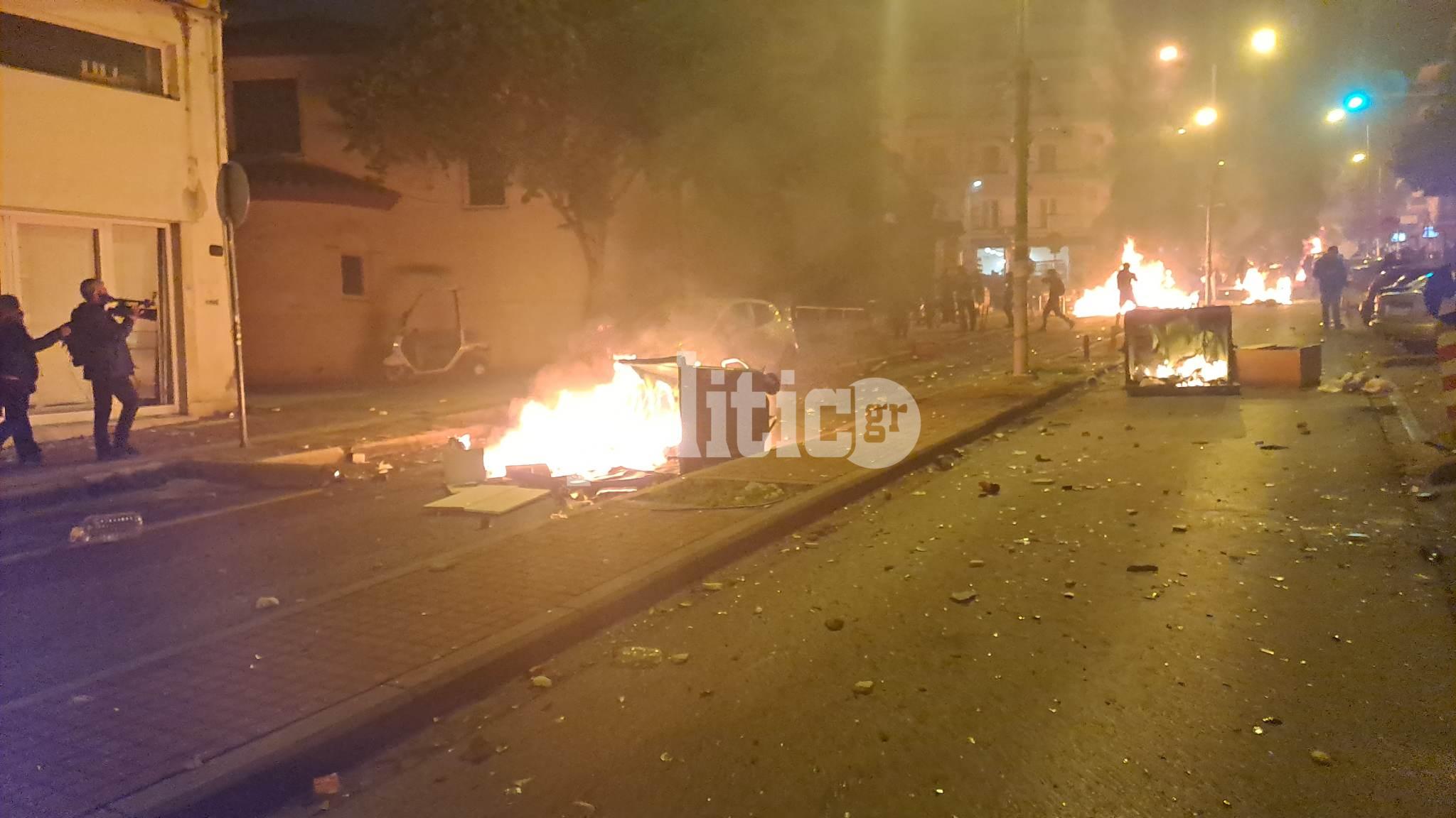 Θεσσαλονίκη: Επεισόδια στο Τουρκικό προξενείο μεταξύ διαδηλωτών και αστυνομίας (vid)