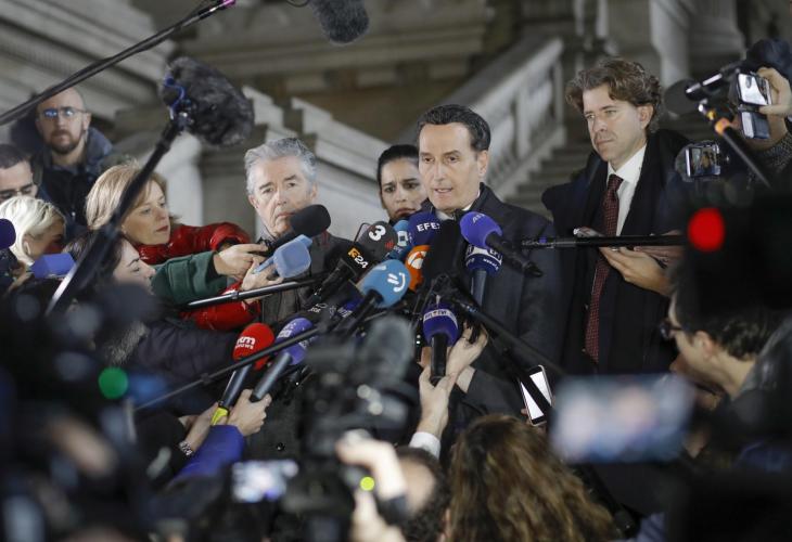 Ολοκληρώθηκε η απολογία της Εύας Καϊλή: Κατέθετε επί μία ώρα – Τι δήλωσαν οι δικηγόροι της