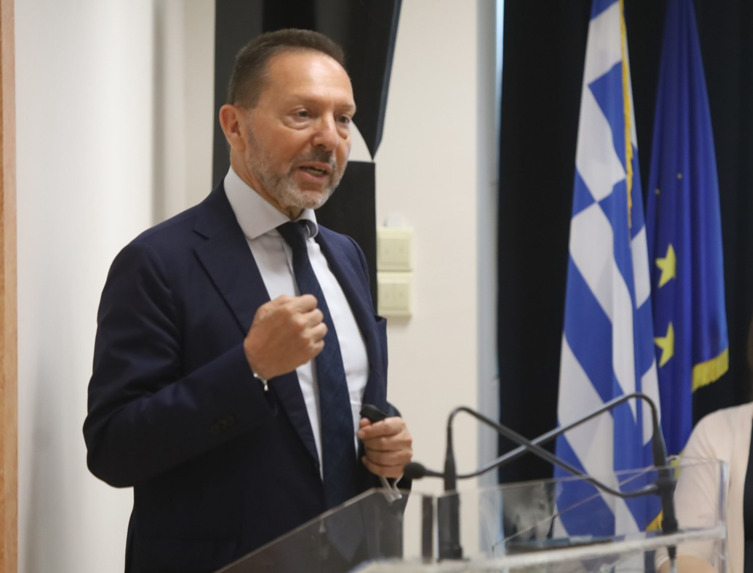 Γιάννης Στουρνάρας: Η ελληνική οικονομία βαδίζει καλά, αλλά μη το χαλάσουμε εν όψει εκλογών