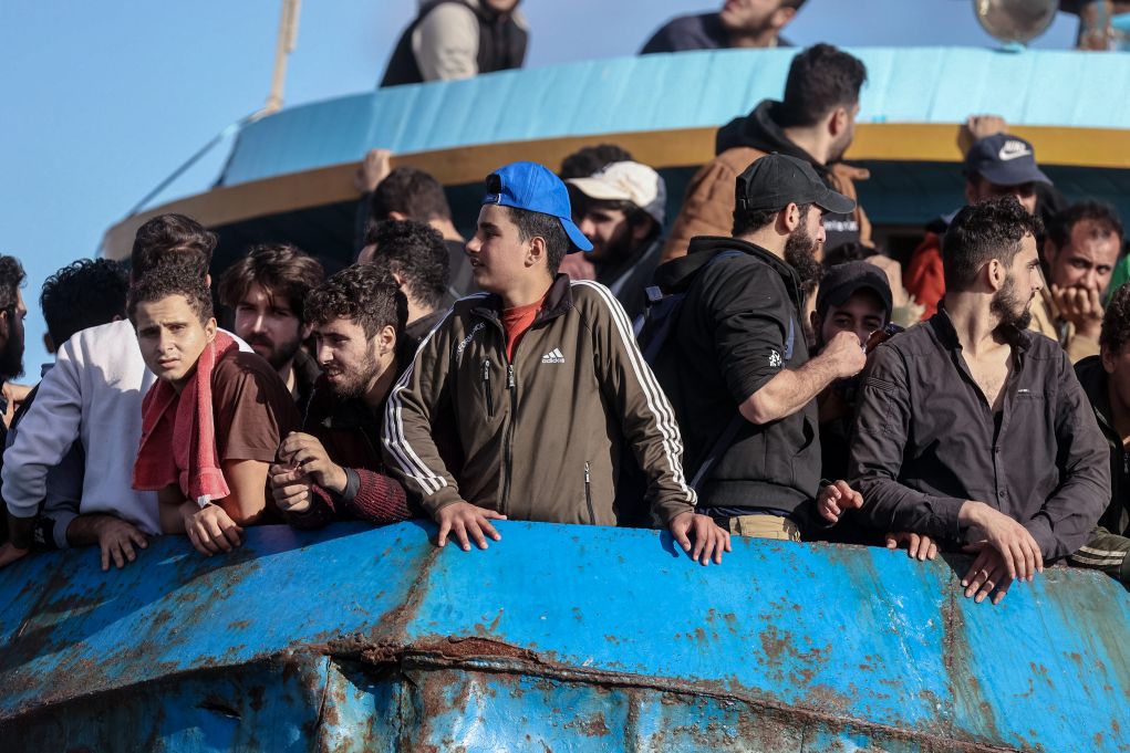 Λέσβος: Βάρκα με πρόσφυγες έπεσε πάνω σε βραχώδη ακτή – Νεκρό βρέφος