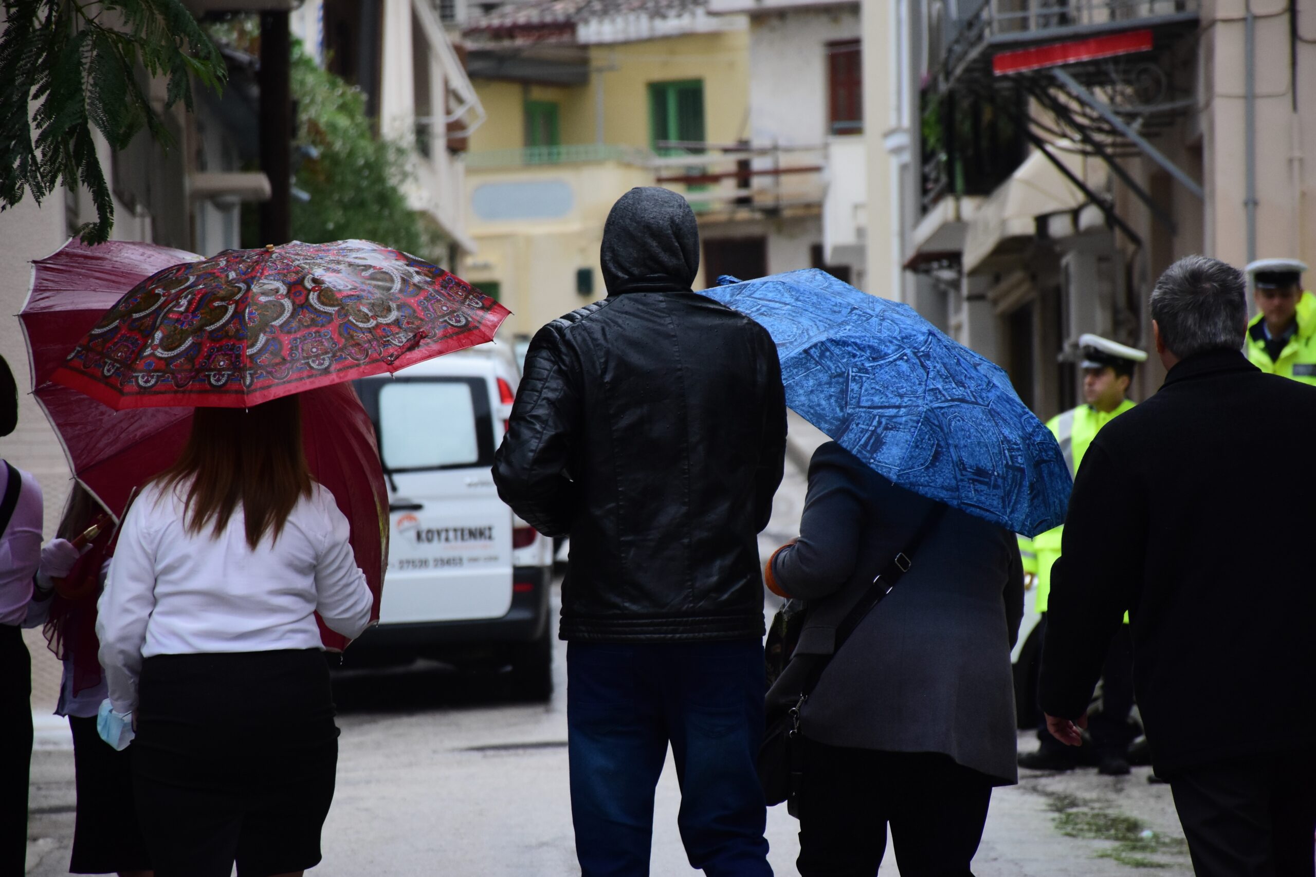 Καιρός: Με συννεφιά και βροχοπτώσεις η Τρίτη