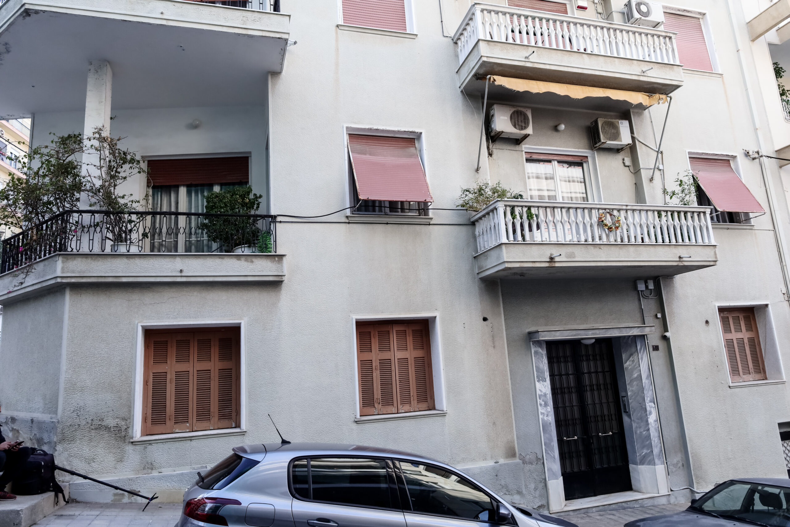 Γυναικοκτονία στον Πειραιά: Εντάσεις, ζήλια και ναρκωτικά – Τα ερωτηματικά και η τελευταία ανάρτηση του 25χρονου