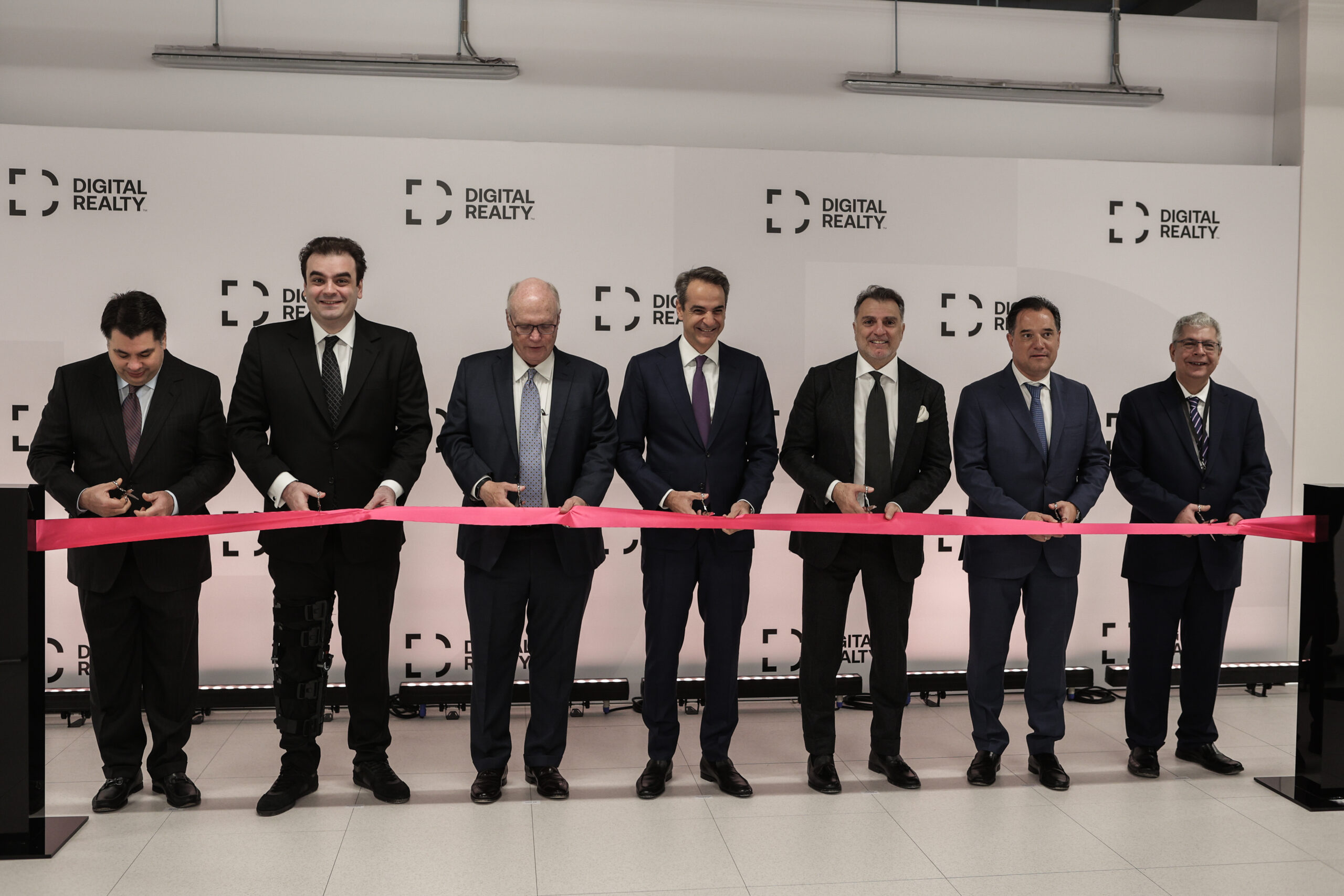 Πιερρακάκης από το νέο data center: «Είναι μόνο η αρχή, θα γίνουν πολλά περισσότερα»
