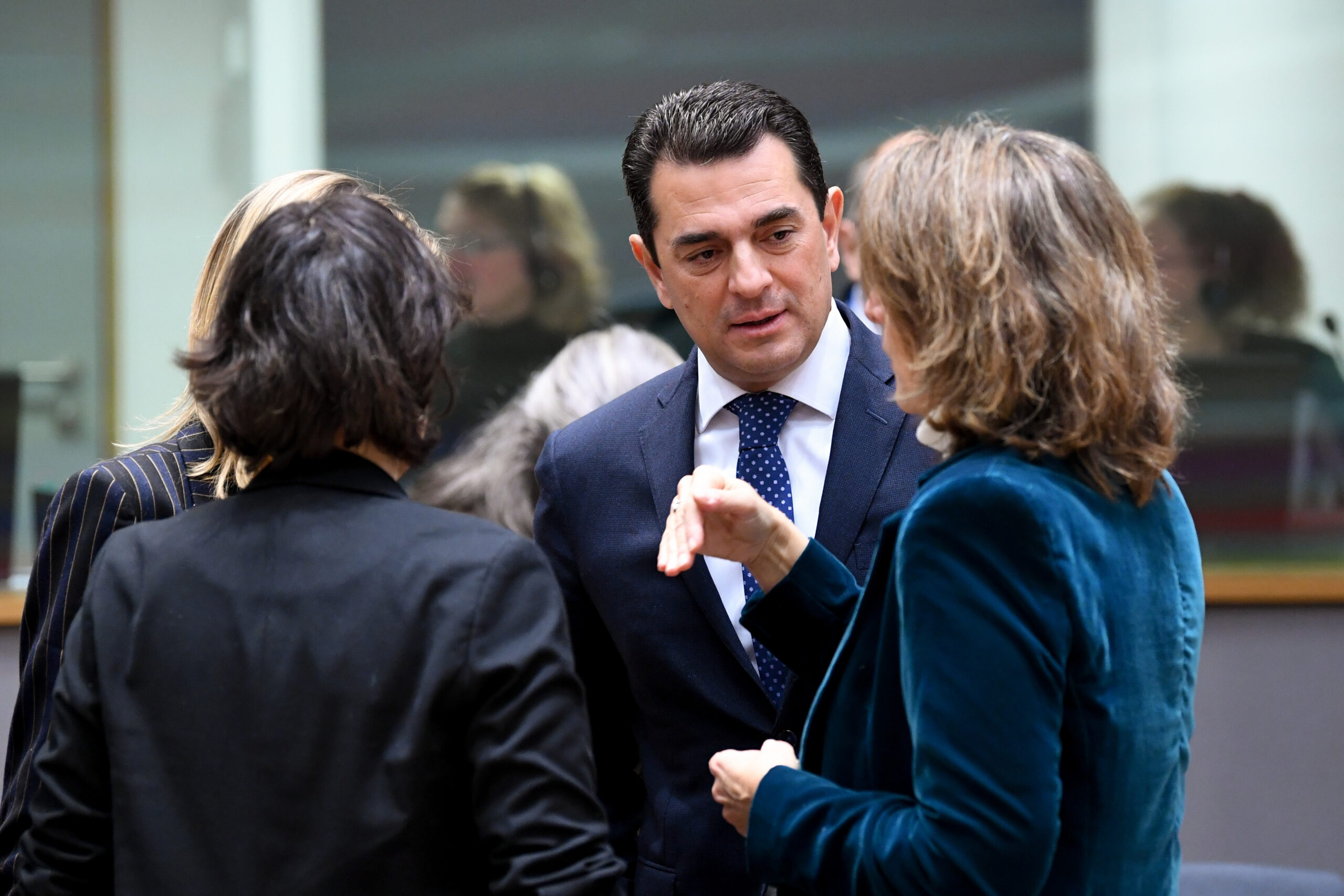 Άκαρπη η σύνοδος των υπουργών Ενέργειας για το πλαφόν σε φυσικό αέριο – Χρόνο ζητούν οι χώρες