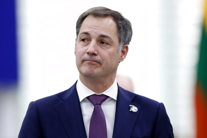 Αλεξάντερ ντε Κρόο: Κάποιες χώρες νομίζουν ότι έχουν πιο βαθιές τσέπες