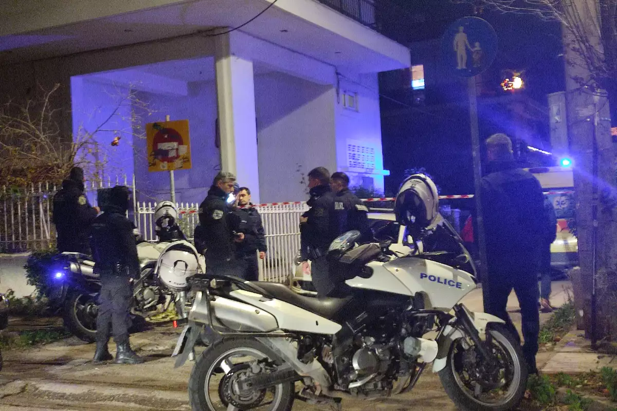 Δολοφονία 22χρονης στο Μαρούσι: Ο πατέρας της 17χρονης δράστιδας ενημέρωσε την Αστυνομία