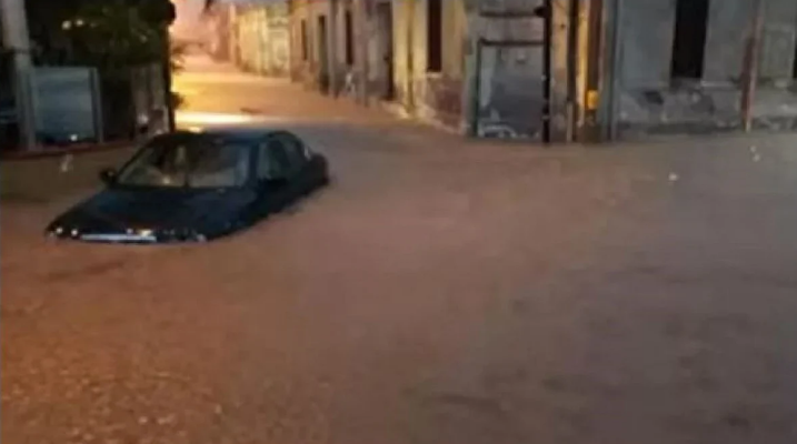 Ιταλία: Nέα σφοδρή κακοκαιρία έπληξε τη Σικελία και την ευρύτερη περιοχή της Μεσίνα