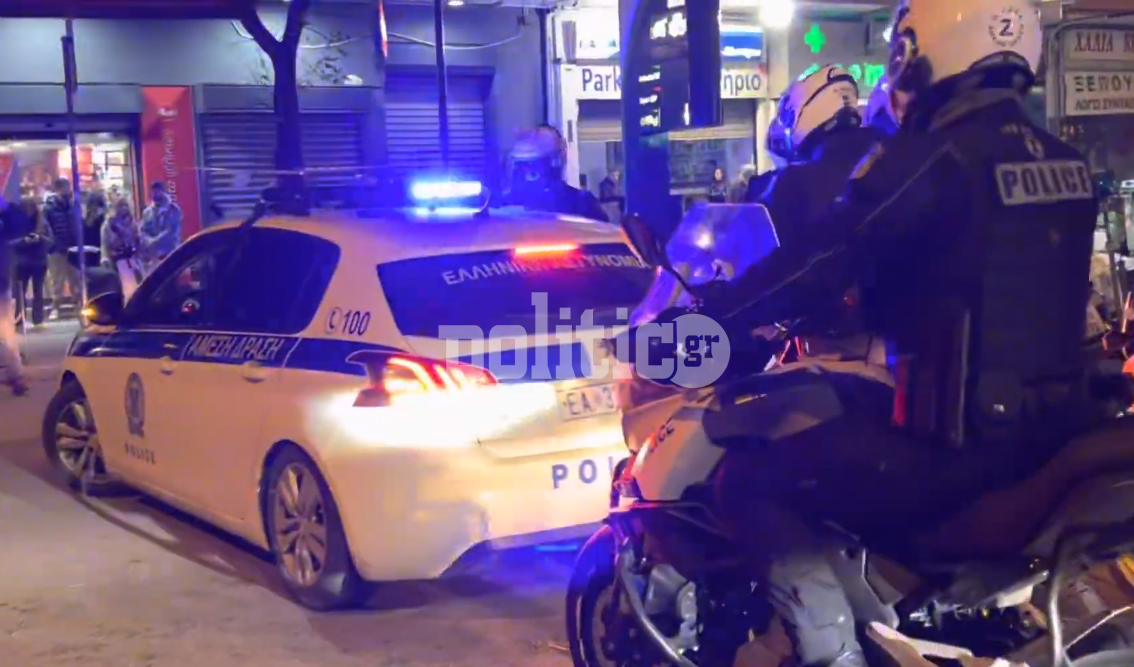 Θεσσαλονίκη: 34 προσαγωγές και μια σύλληψη μετά τα επεισόδια στο κέντρο της πόλης (pics & vids)