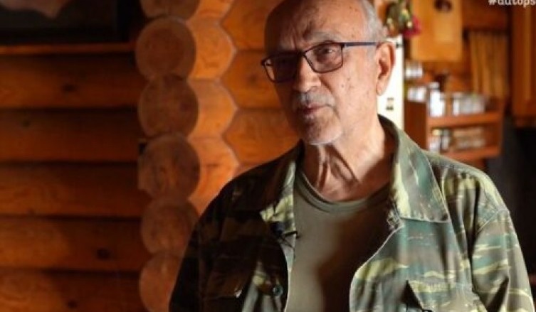 Συνταξιούχος στις Σέρρες ζει χωρίς ρεύμα εδώ και 14 χρόνια – «Στη γυναίκα μου λείπει το… πιστολάκι για τα μαλλιά» (vid)