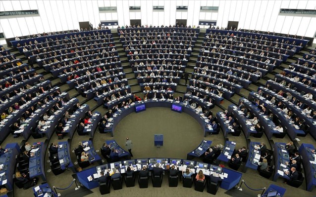 Μαρινάκης: Έλληνες ευρωβουλευτές βάζουν σε κίνδυνο τη χρηματοδότηση της Ελλάδας για να πλήξουν τον Μητσοτάκη