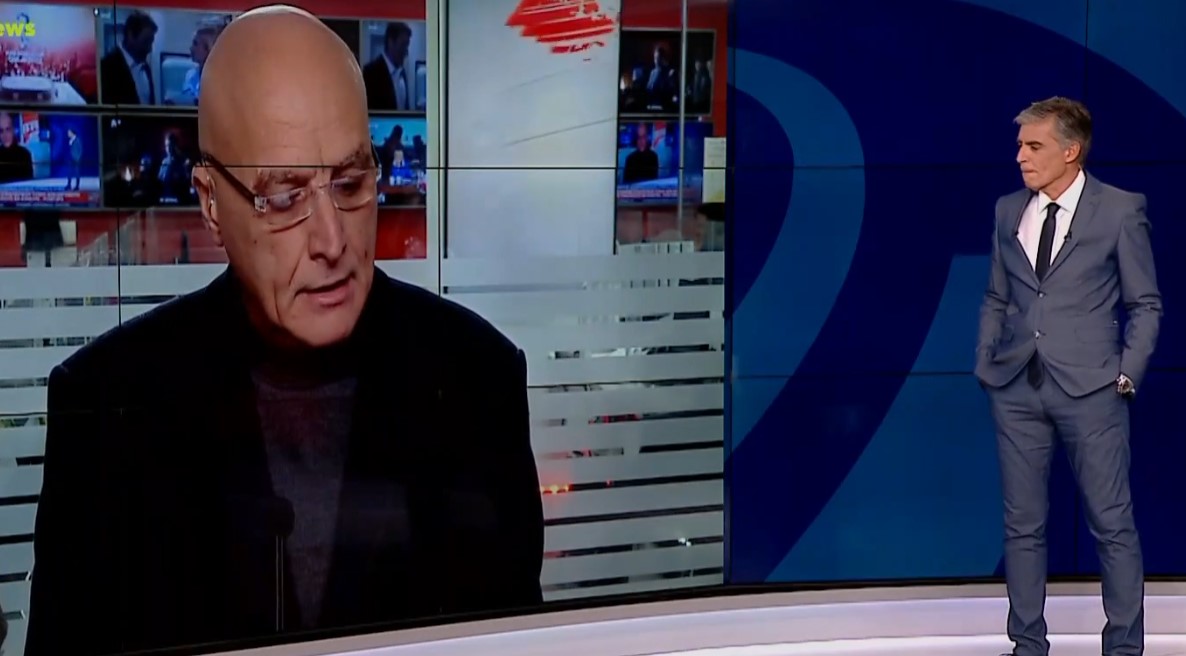 Αδιανόητη πρακτική Έλληνα εργοδότη: Έβαζε τους εργαζομένους του να κάνουν push ups