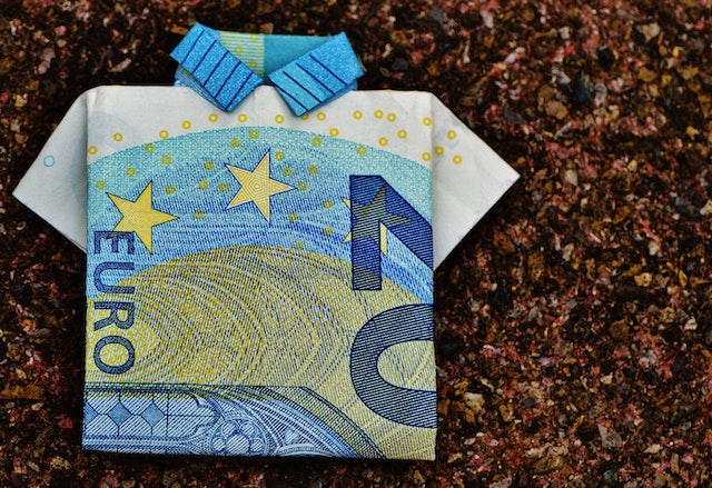 Έκτακτο επίδομα 250 ευρώ: Πότε θα γίνει η πληρωμή – Ποιοι το δικαιούνται