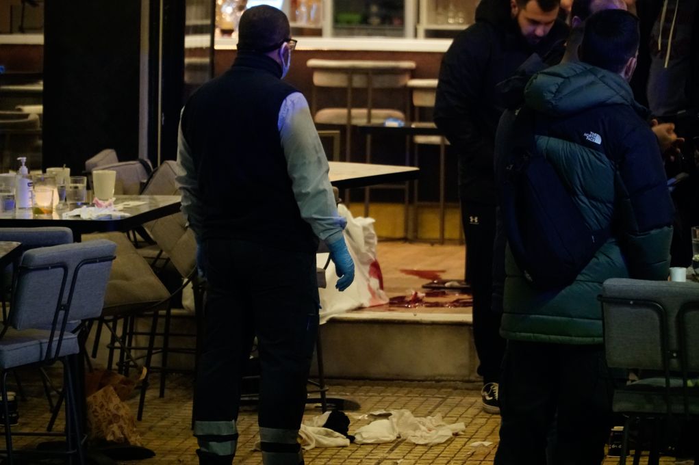 Νέα Σμύρνη: Ξεκαθάρισμα λογαριασμών βλέπει η ΕΛΑΣ πίσω από τον θάνατο δύο ατόμων – Βίντεο ντοκουμέντο από την στιγμή της επίθεσης (vid)
