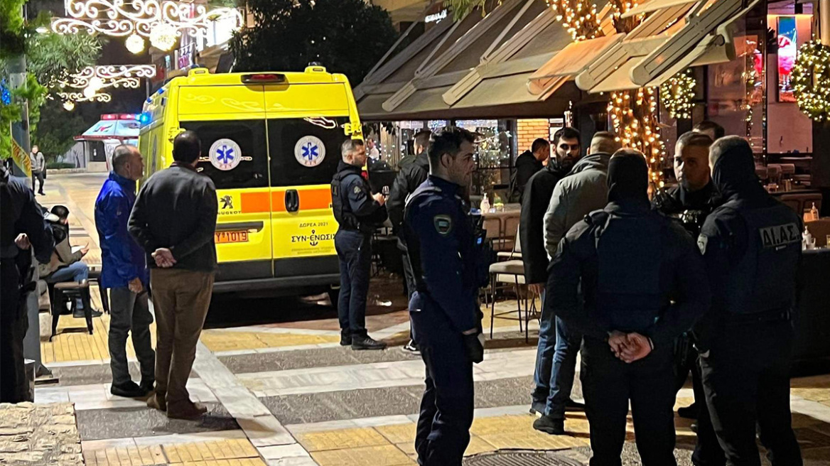 Νέα Σμύρνη: Πυροβολισμοί στην πλατεία – Ένας νεκρός και τρεις τραυματίες