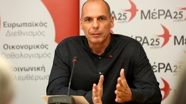 Στον ανακριτή σήμερα ο 17χρονος που συνελήφθη για την επίθεση στο Γιάνη Βαρουφάκη