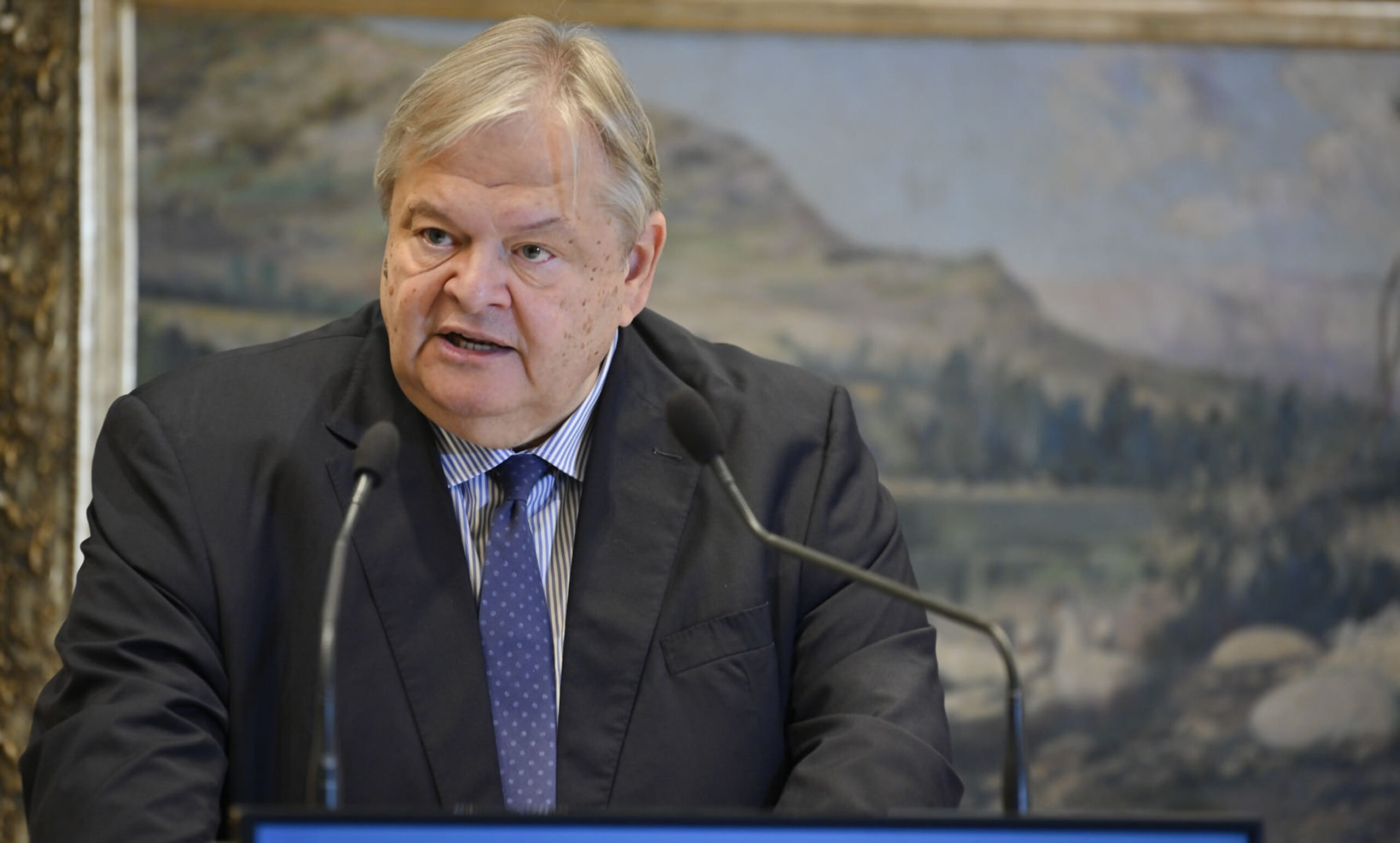 Ράπισμα Ε. Βενιζέλου στη γνωμοδότηση του Ι. Ντογιάκου για την ΑΔΑΕ
