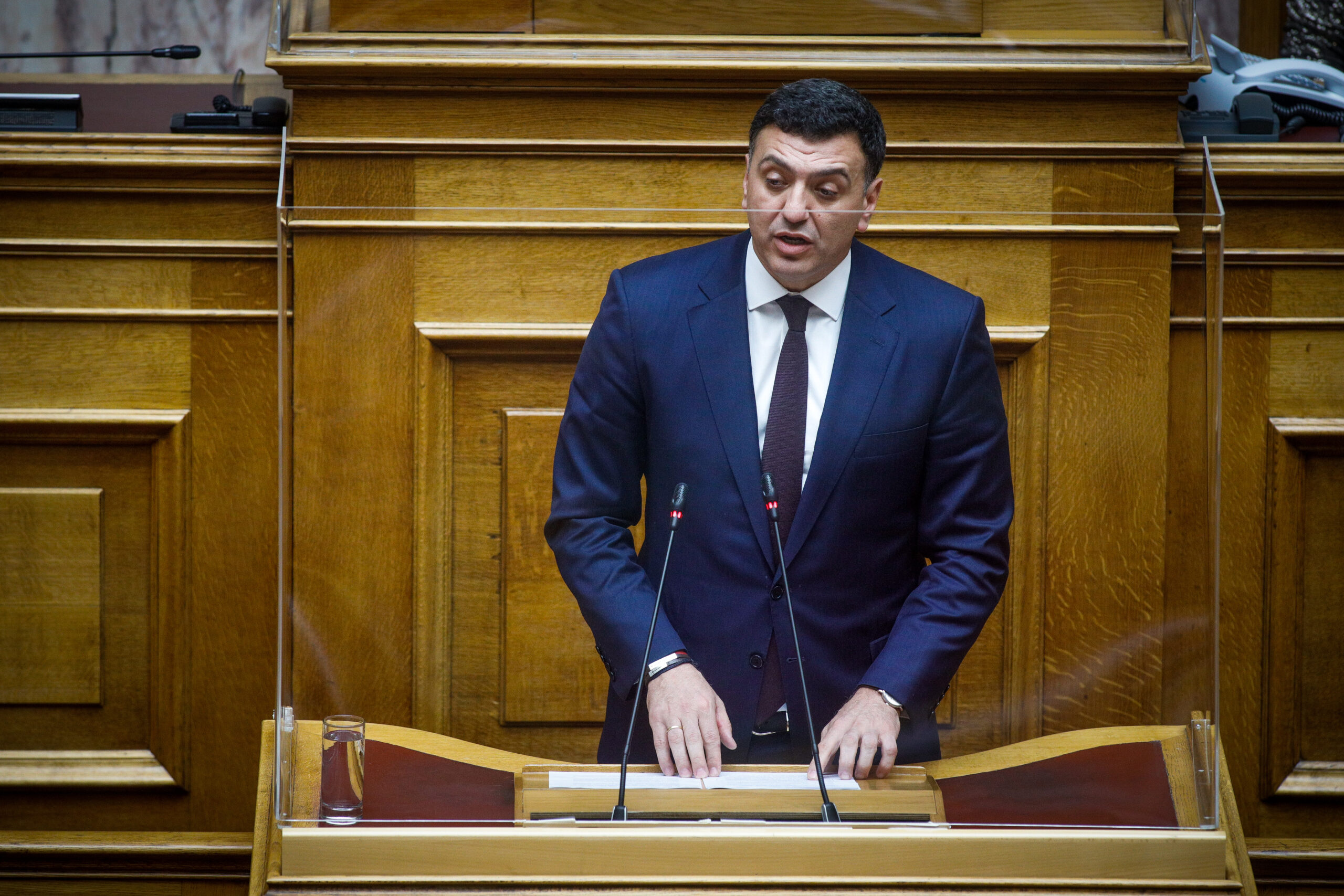 Β. Κικίλιας – Φωτιές: «Από τις 1.470 πυρκαγιές σε έναν μήνα, μας δυσκόλεψαν οι δέκα»