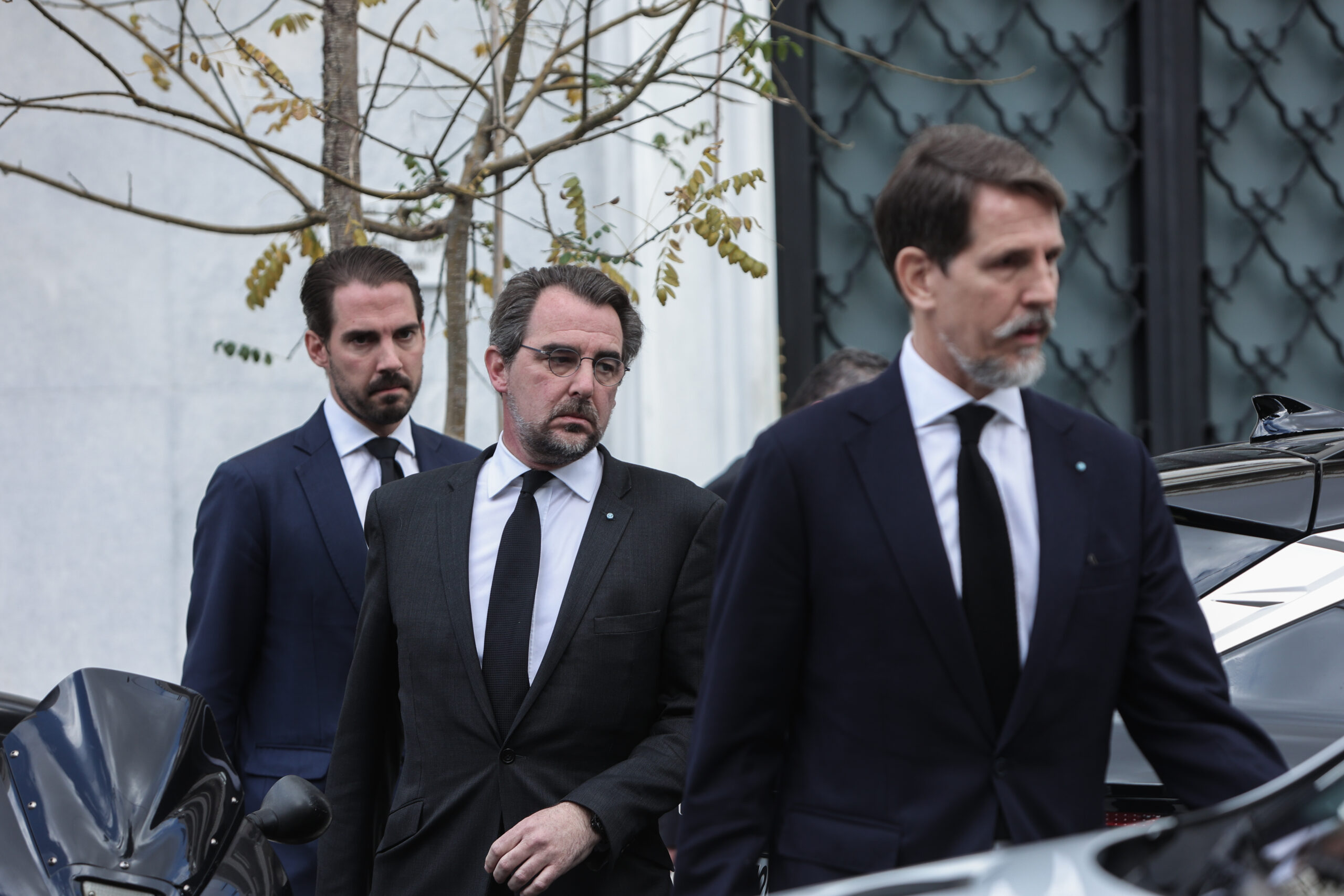 Kηδεία του τέως βασιλιά Κωνσταντίνου – Οι επίσημοι που θα παρευρεθούν και το… αντάρτικο του Α. Σαμαρά